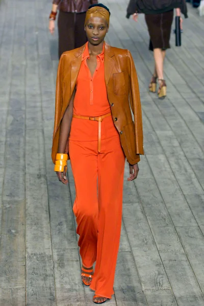 Look 12